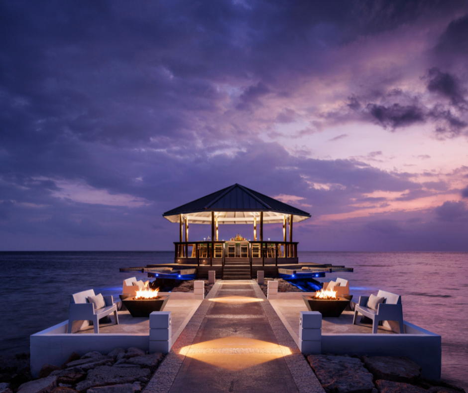 Latitudes bar at Sandals South Coast